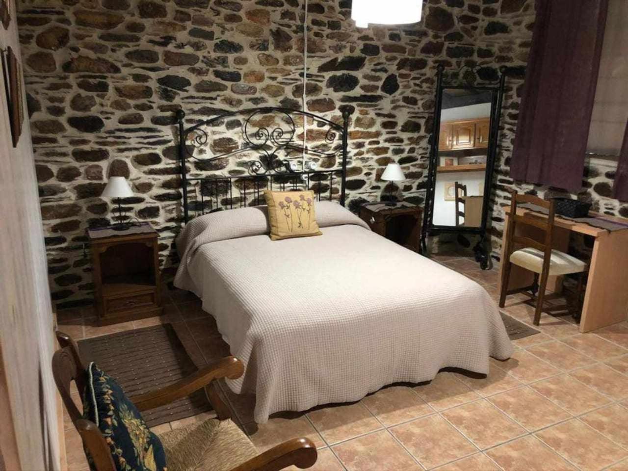 Casa Do Hiebra Alojamiento Rural Ribeira Sacra Castroncelos Buitenkant foto